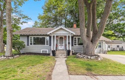 101 E Whittier Street, Ludington, MI 49431