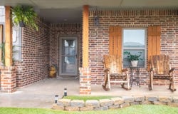 212 NW Sandstone Ave, Cache, OK 73527