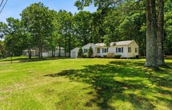 60 Colby Dr, Halifax, MA 02338