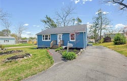 18 Adelaide Avenue, Smithfield, RI 02917