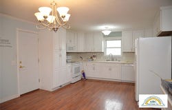 807 E Price Street, Garden City, KS 67846