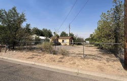 909 S BUTLER Avenue, Farmington, NM 87401