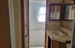 212  E 5TH AVE, Winfield, KS 67156