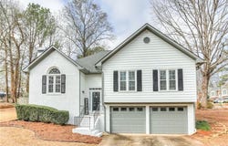 1361 Chatley Way, Woodstock, GA 30188