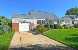 3153 Ward Lane, Wantagh, NY 11793
