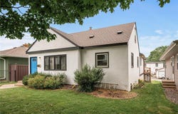 1205 8th Avenue S, South Saint Paul, MN 55075