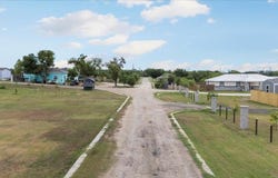 9231 Williamson RD, Buda, TX 78610