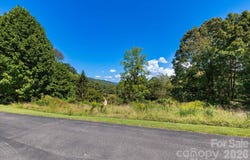 9999 Foxfire Estates Circle, Waynesville, NC 28785