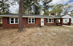 1004 Hyland Avenue, Williamston, NC 27892