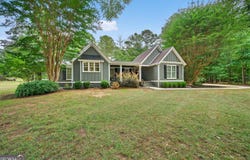 210 W Lakeview, Milledgeville, GA 31061