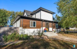 297 N Cedar Ave, Parker, SD 57053-2273