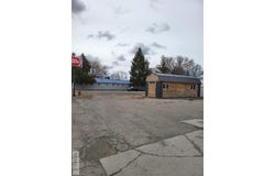 242 Front Street, Arco, ID 83213