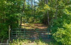 674 State Road 1415, Greenville, NC 27834