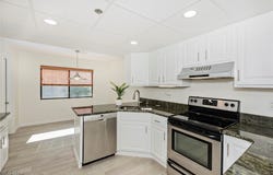 120 Fox Hollow Drive unit: 304B, Mayfield Heights, OH 44124