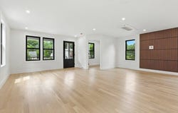48 Lakeshore Dr, Westwood, MA 02090
