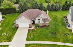 277 Hawkwood Drive, Valparaiso, IN 46385