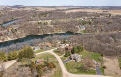 10A52 Cardinal, APPLE RIVER, IL 61001