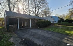 12 Collins Drive, West Haven, CT 06516