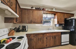 1402 Riverview Dr, Kewaskum, WI 53040