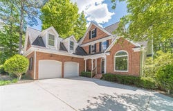 395 Amberbrook Circle, Grayson, GA 30017