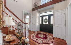 9 Oneill Drive, Moosic, PA 18507