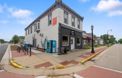 200 & 204 W Main Street, Waunakee, WI 53597