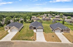 515 Madeleine Circle, Austin, AR 72007