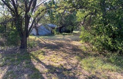4000 S Broadway Street, Moore, OK 73160