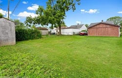 28524 Barton Street, Garden City, MI 48135