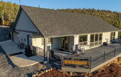 2388 SE Conifer Court, Prineville, OR 97754