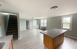 27 S 3rd St, Pleasantville, NJ 08232