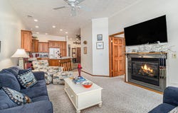 47 Arthur Street, Manistee, MI 49660