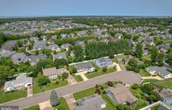 60 BAY BREEZE DR, LEWES, DE 19958