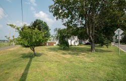 26 Eichybush Road, Kinderhook Village, NY 12106