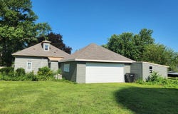 1202 Warwick, Palmer, NE 68864