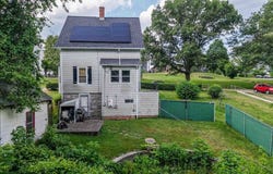 30 Bremer St, Worcester, MA 01605