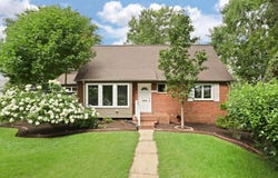 496 N LATHAM STREET N, ALEXANDRIA, VA 22304