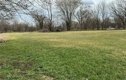 Cowell Street, Paola, KS 66071