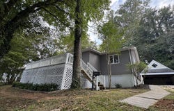 102 Oxford Rd, Oak Ridge, TN 37830