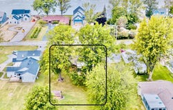 2350 E Sand Road, Port Clinton, OH 43452-1528