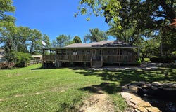 308 E James Street, Mountain View, MO 65548