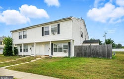 7 LEHIGH COURT, SICKLERVILLE, NJ 08081
