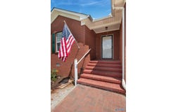 414 Skyview Drive, Athens, AL 35611