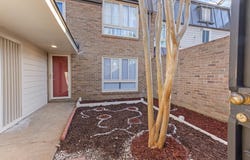 2948 SOUTHERN, Memphis, TN 38111