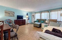 224 West Walk, West Haven, CT 06516