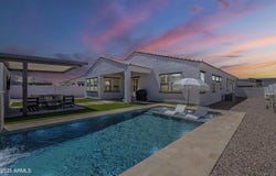 3819 W SERPENTINE Drive, San Tan Valley, AZ 85144
