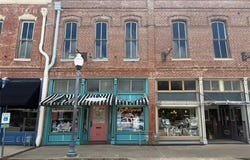 316 N Main Street, Bonham, TX 75418