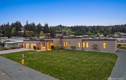 2181 Mariner Beach Drive, Oak Harbor, WA 98277