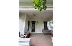 307 Fulton St, Fredericksburg, TX 78624