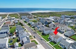 326 37th St S, Brigantine, NJ 08203